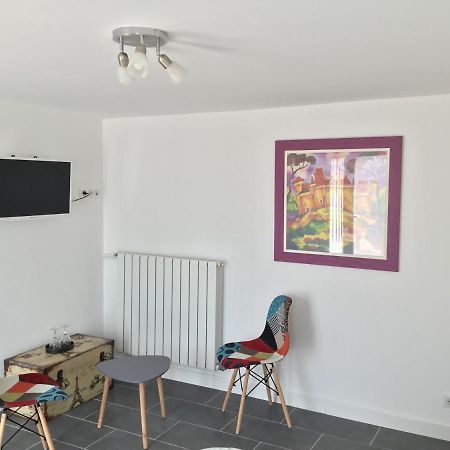 La Maison Du Bonheur Cotignac Bagian luar foto