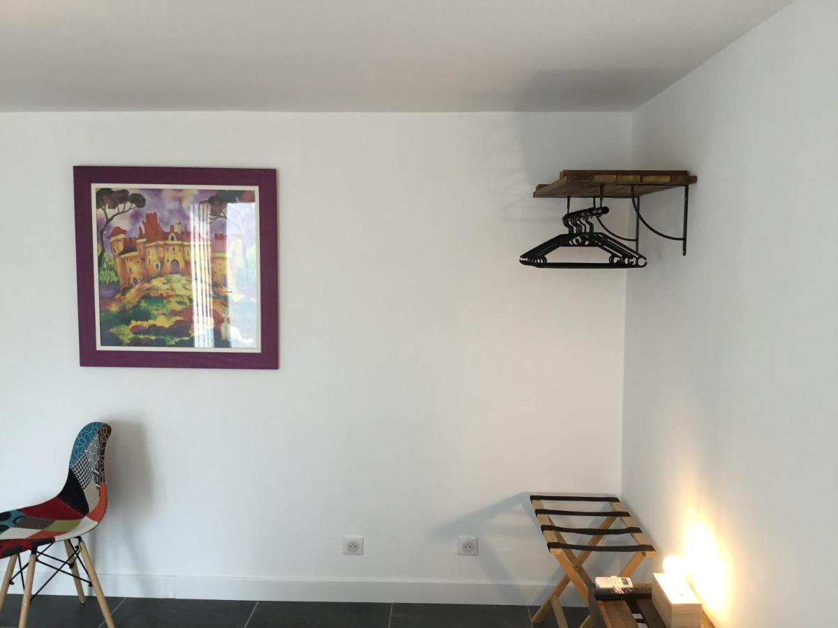 La Maison Du Bonheur Cotignac Bagian luar foto