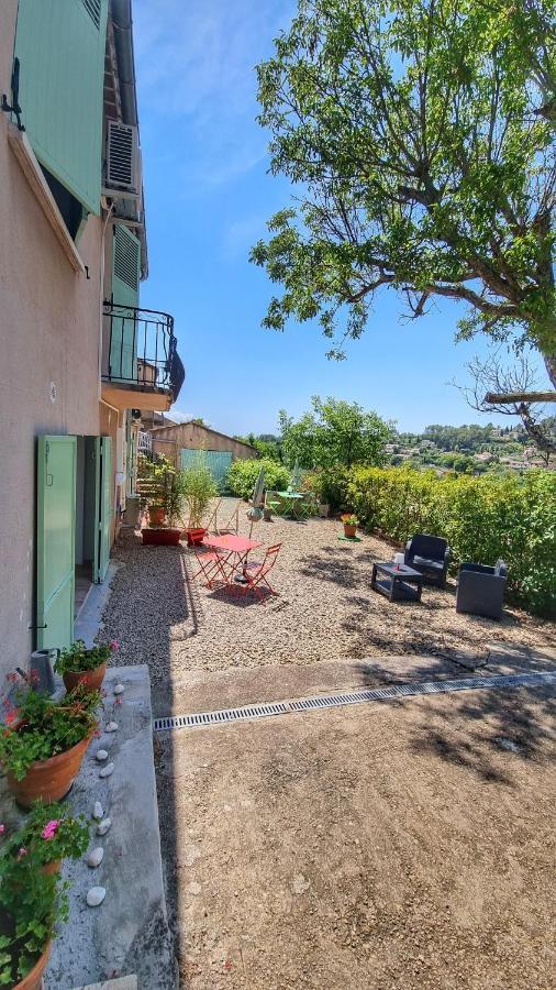 La Maison Du Bonheur Cotignac Bagian luar foto