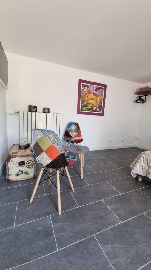 La Maison Du Bonheur Cotignac Bagian luar foto